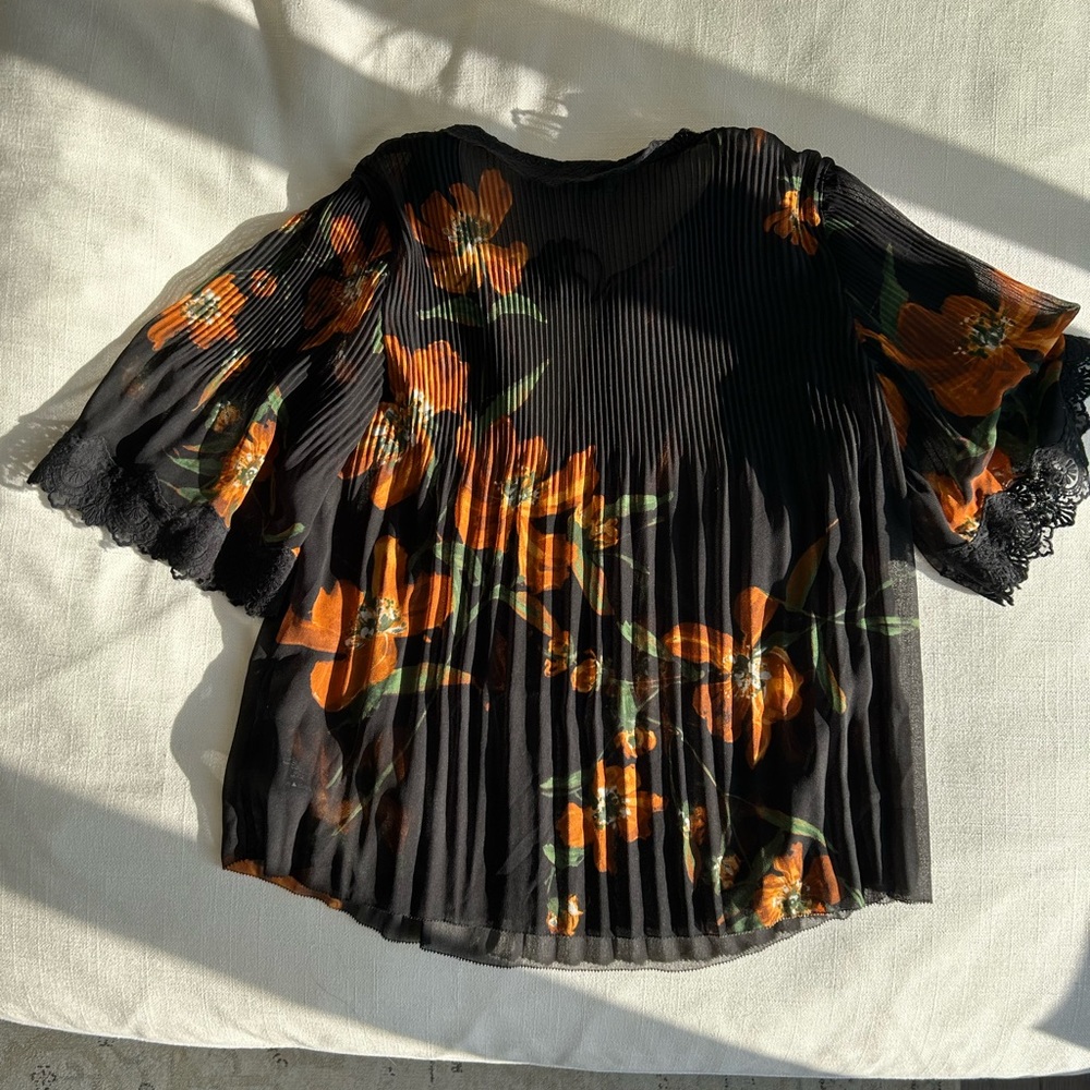 Wilfred Matthieu Blouse